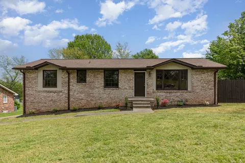149 Vulco Dr, Hendersonville, TN 37075