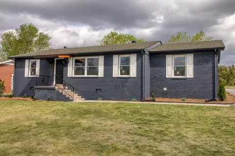 110 Greenbriar St, Woodbury, TN 37190