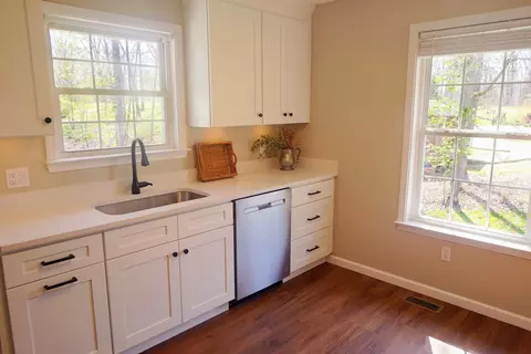 Kitchen - 1012 Gilmer Dr, Centerville, TN 37033 photo 1 of 3