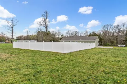 Exterior - 835 Comer Rd, Morrison, TN 37357 photo 3 of 10