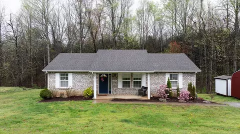 1035 Chris Dr, Portland, TN 37148