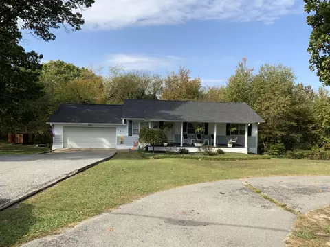 357 Jenkins Rd, Rossville, GA 30741