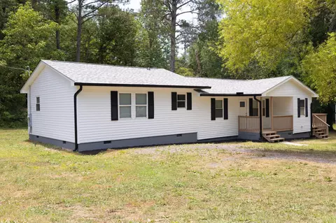 310 Hammontree Dr, La Fayette, GA 30728