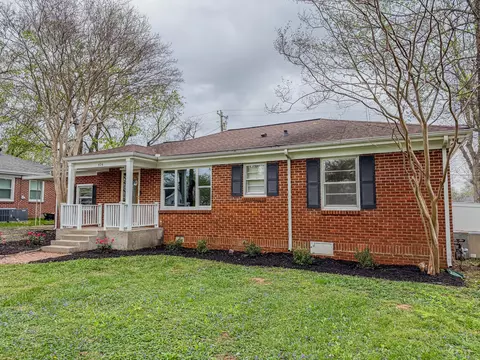 404 Fairview Ave, Smyrna, TN 37167