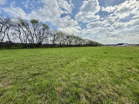 2483 Taylor Ln, Eagleville, TN 37060