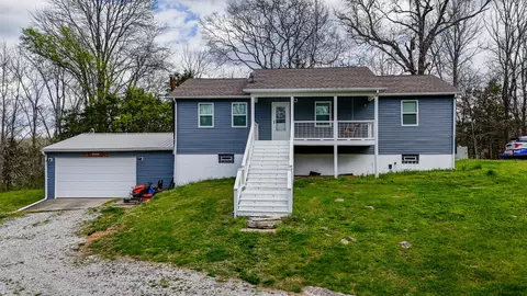75 Bonnie Ln, Belvidere, TN 37306