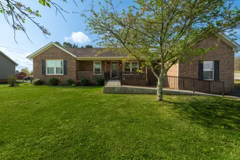 1921 Thompson Rd, Murfreesboro, TN 37128