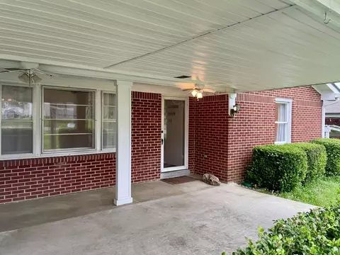 Exterior - 107 Sunset Cir, Centerville, TN 37033 photo 2 of 3