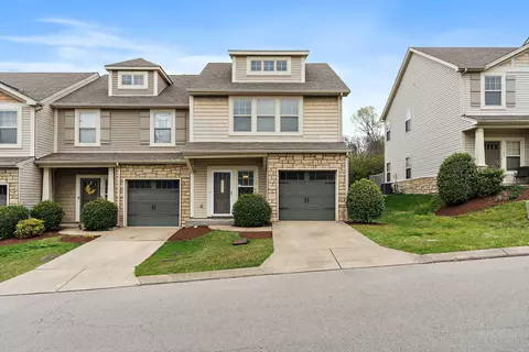 107 Stonecrest Dr, Nashville, TN 37209