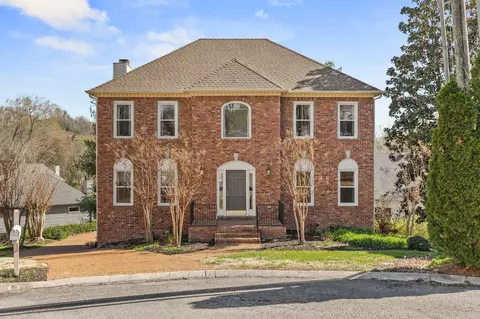 812 Deer Foot Ct, Nashville, TN 37221