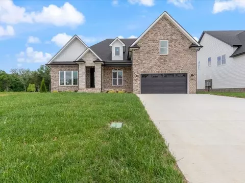 3022 Shady Forest Dr, Murfreesboro, TN 37128