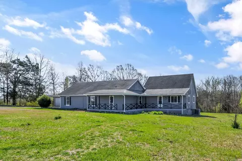 1500 Lock B Rd S, Clarksville, TN 37040