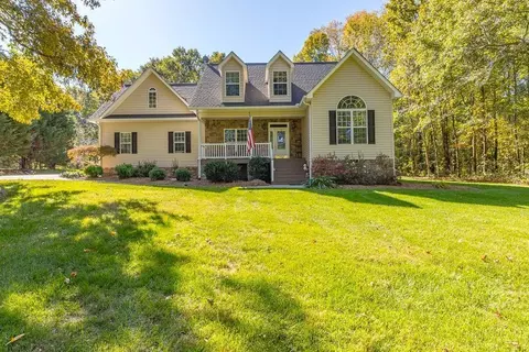 1300 NE Boyles Mill Rd, Dalton, GA 30721