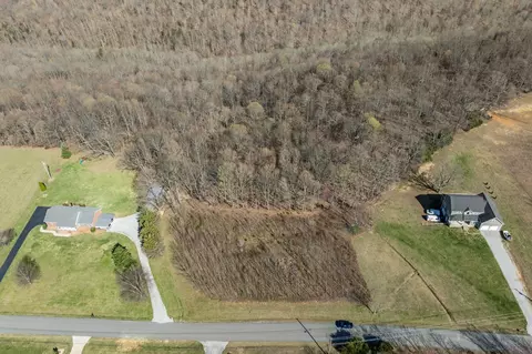 34 Brotherton Dr, Cookeville, TN 38506