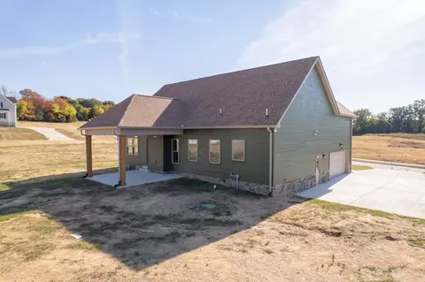 Exterior - 2041 Beverly Ct, Springfield, TN 37172 photo 5 of 6