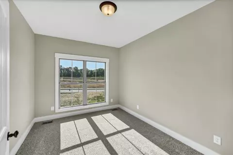 Bedroom - 2041 Beverly Ct, Springfield, TN 37172 photo 1 of 3