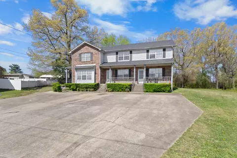 408 Cook Dr, Clarksville, TN 37042
