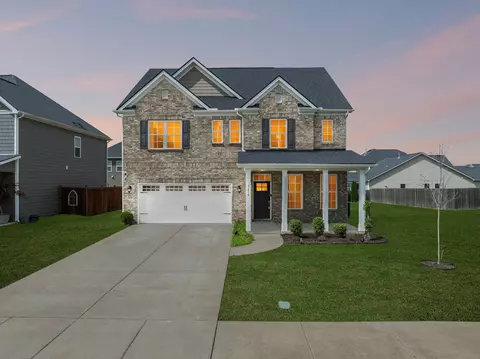 Exterior - 3610 Lantern Ln, Murfreesboro, TN 37128 photo 7 of 11