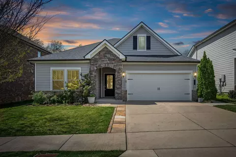 2420 Prairie Hill Dr, Antioch, TN 37013