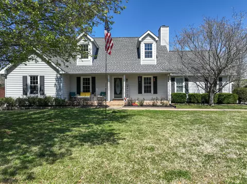 2410 Briar Bend Dr, Murfreesboro, TN 37128
