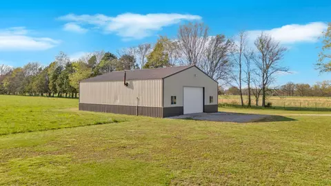 Exterior - 166 Bennett Cemetery Rd, Decherd, TN 37324 photo 19 of 23