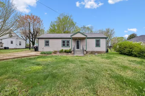1212 Maple St, Greenbrier, TN 37073
