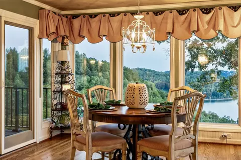 Dining - 180 Austin Ridge Rd, Baxter, TN 38544 photo 4 of 4