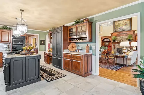Kitchen - 180 Austin Ridge Rd, Baxter, TN 38544 photo 5 of 5