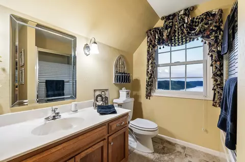 Bath - 180 Austin Ridge Rd, Baxter, TN 38544 photo 4 of 6
