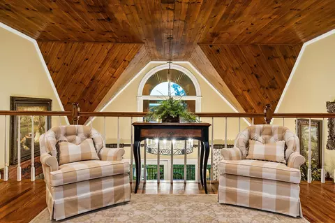 Entry Way - 180 Austin Ridge Rd, Baxter, TN 38544 photo 3 of 4