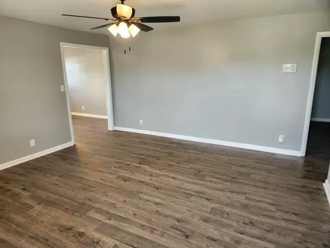 Living - 951 Revilo Rd, Five Points, TN 38457 photo 3 of 3