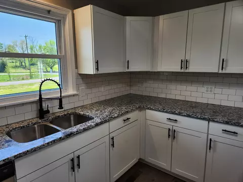 Kitchen - 951 Revilo Rd, Five Points, TN 38457 photo 1 of 4