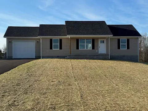 3352 Mcminnville Hwy, Sparta, TN 38583