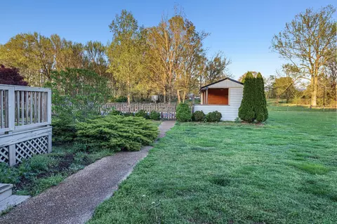Exterior - 175 Bellview Rd, Taft, TN 38488 photo 7 of 8