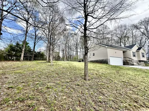 525 Leeza Loop, Dickson, TN 37055 photo 4