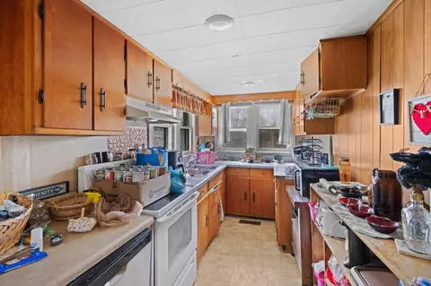 Kitchen - 1023 Hunter Rd, Talbott, TN 37877 photo 1 of 1
