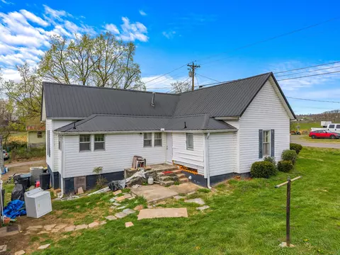 Exterior - 1023 Hunter Rd, Talbott, TN 37877 photo 4 of 4