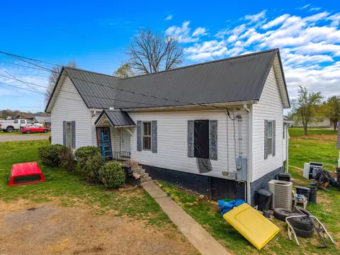 Exterior - 1023 Hunter Rd, Talbott, TN 37877 photo 3 of 4