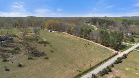 2461 Rye Loop Rd, Erin, TN 37061 photo 2