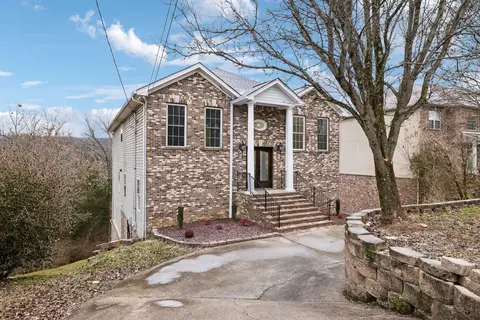 232 Deer Pt, Nashville, TN 37209