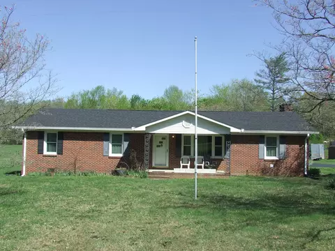 2278 W Green Hill Rd, Mcminnville, TN 37110