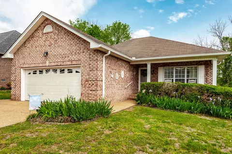 644 Lilycrest Dr, Gallatin, TN 37066