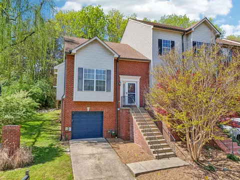 520 Huntington Ridge Dr, Nashville, TN 37211