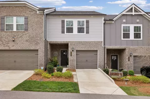 846 Longleaf Ln, Columbia, TN 38401