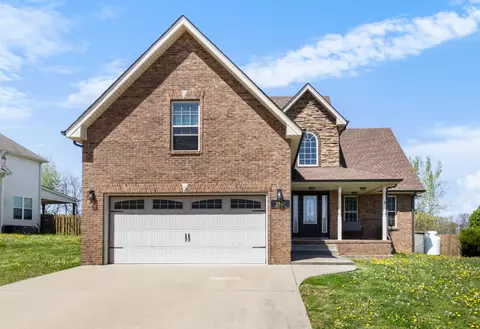 2852 Brewster Dr, Clarksville, TN 37042