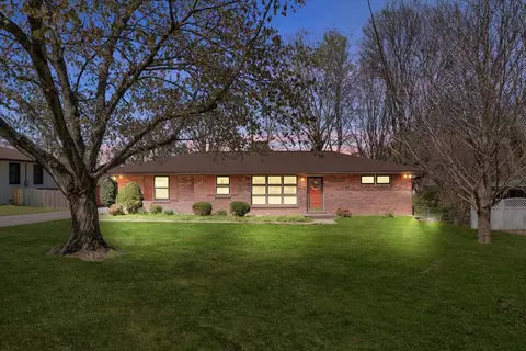 2832 Lakeland Dr, Nashville, TN 37214