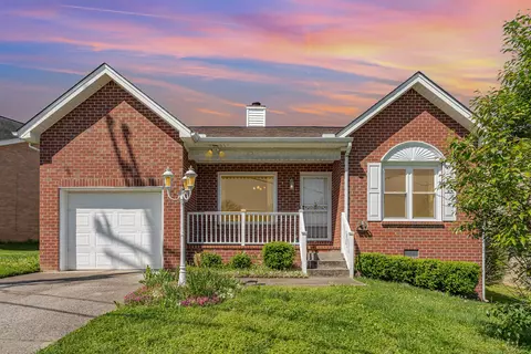 7028 Somerset Farms Dr, Nashville, TN 37221