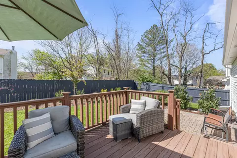 Exterior - 1304 Mallard Dr, Franklin, TN 37064 photo 8 of 16