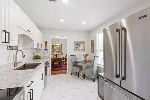 Kitchen - 1304 Mallard Dr, Franklin, TN 37064 photo 3 of 4