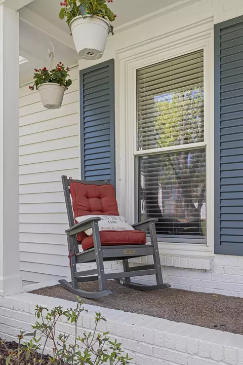 Exterior - 1304 Mallard Dr, Franklin, TN 37064 photo 6 of 16